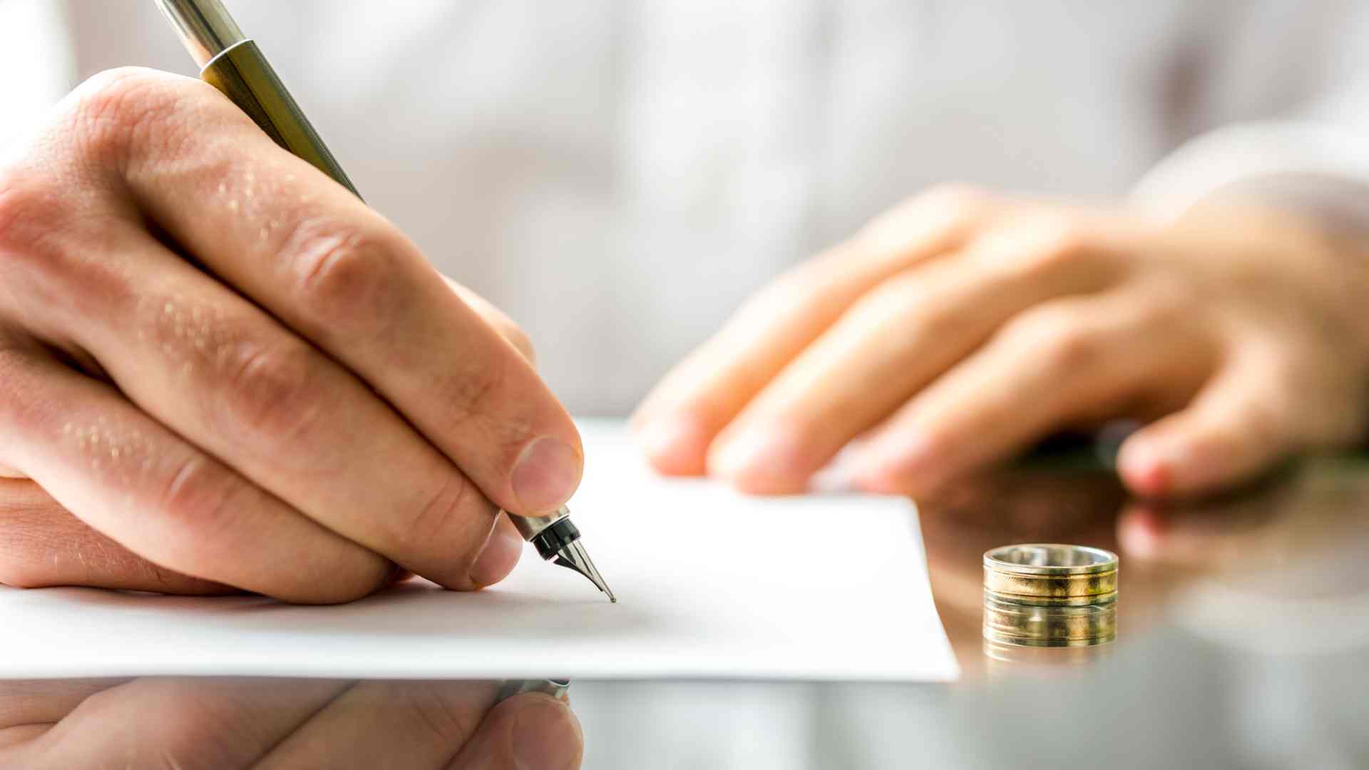 why a well written separation agreement is essential for a smooth divorce